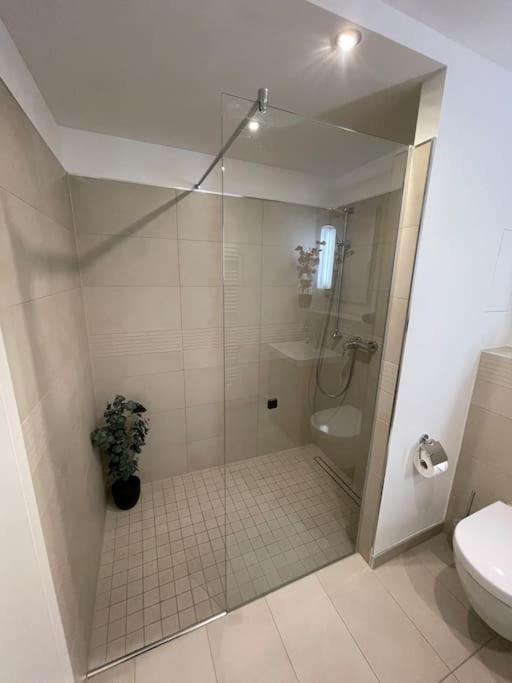 Loft Bw29 Zentrum - Freizeit & Arbeit - 5 Personen - Wifi Лейпциг Экстерьер фото