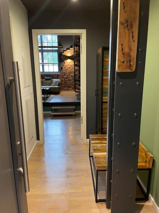Loft Bw29 Zentrum - Freizeit & Arbeit - 5 Personen - Wifi Лейпциг Экстерьер фото